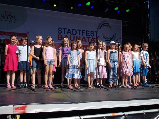 15 Chor Stadtfest DSCN1162.jpg